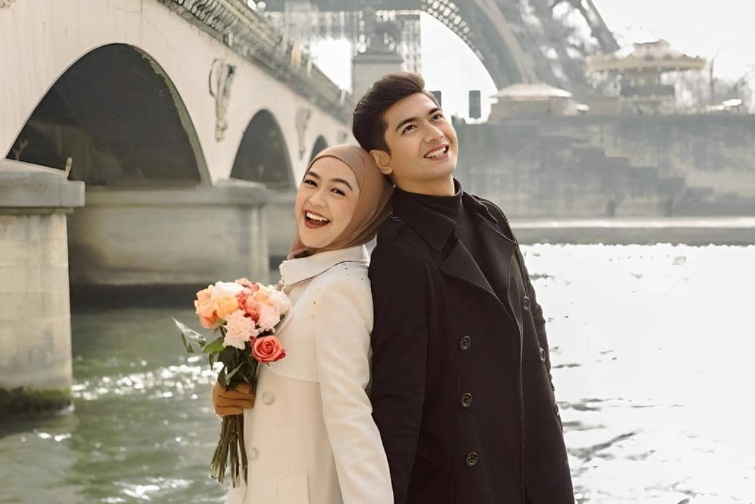 Instagram.com/riaricis1795