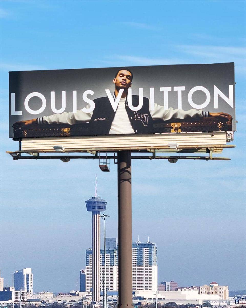 instagram.com/louisvuitton