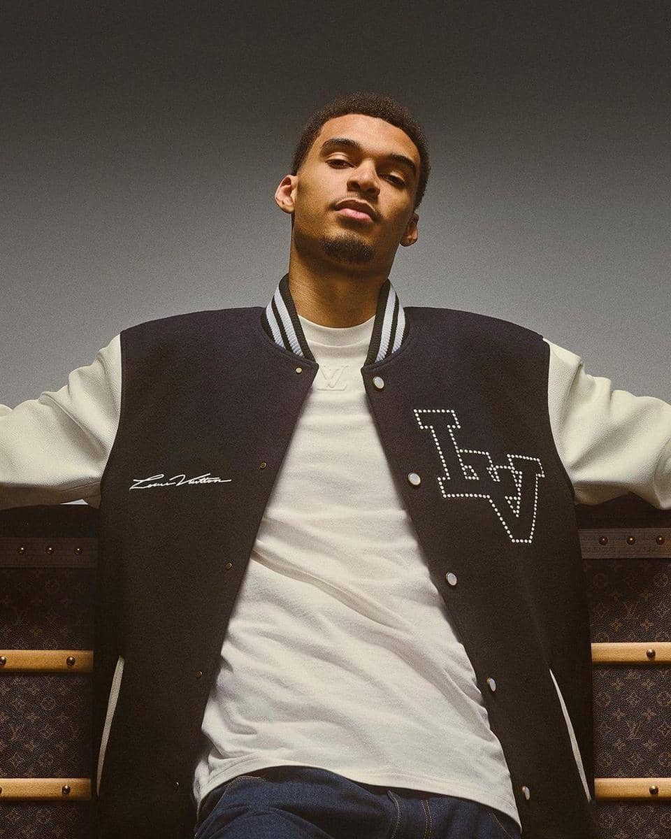 instagram.com/louisvuitton