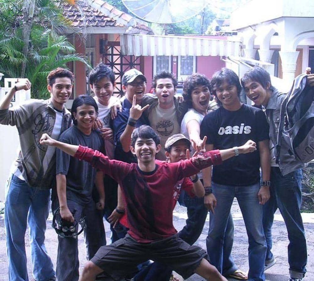 instagram.com/raffinagita1717