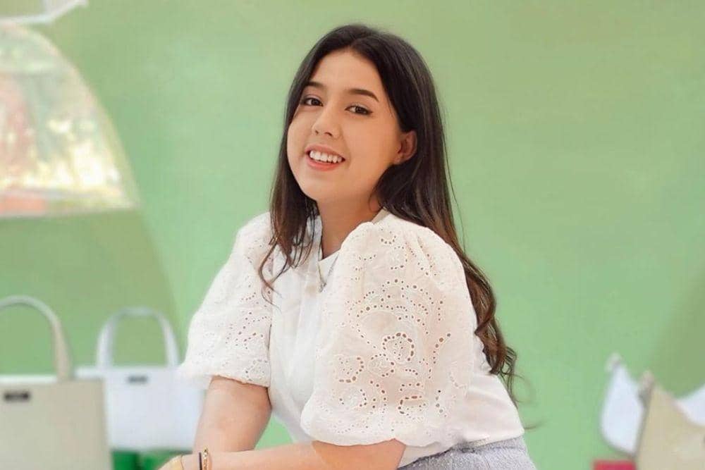 instagram.com/nessiejudge