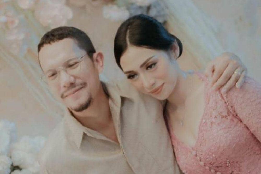 instagram.com/dewiandarini