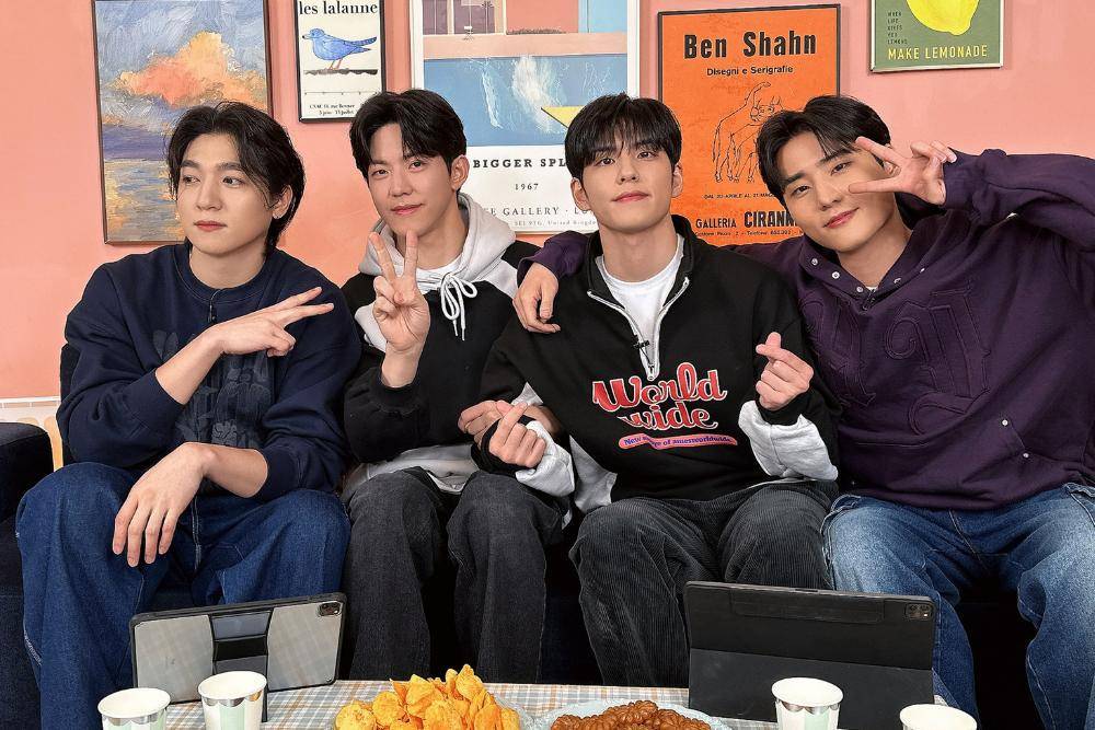 twitter.com/day6official