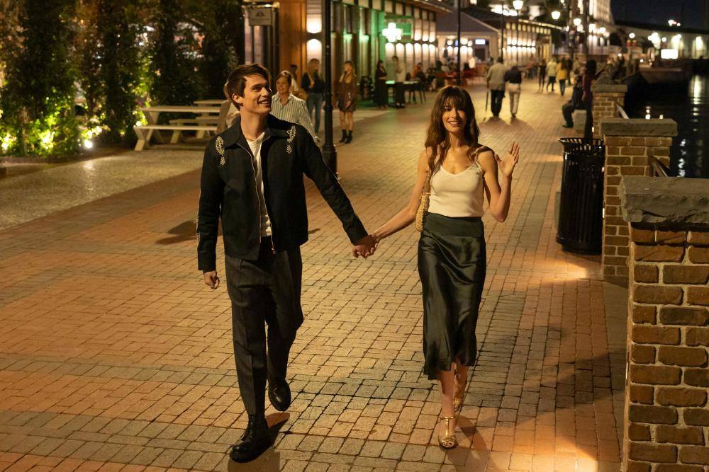 Tayang di Prime Video: Poster & Trailer Film 'The Idea of You' Dirilis