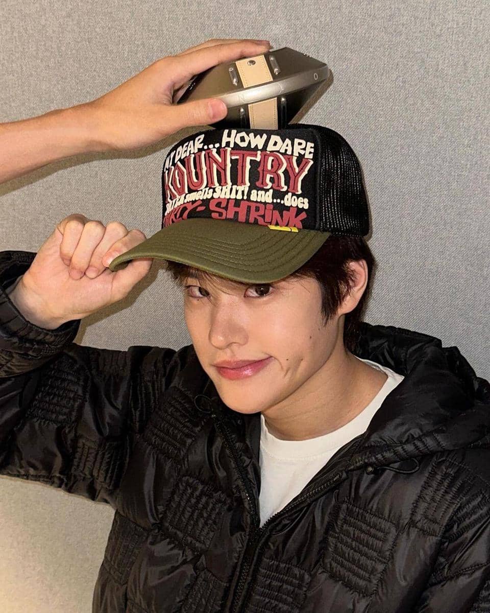 instagram.com/riize_official