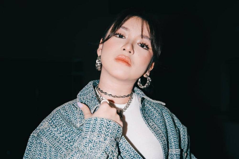 instagram.com/tiaraandini