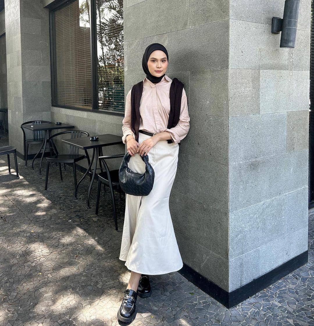 instagram.com/aderara27