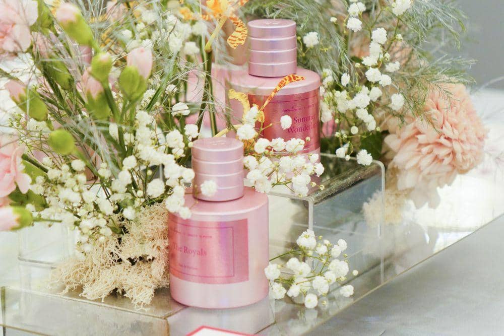 popbela.com/Button ScarvesxNagita Slavina