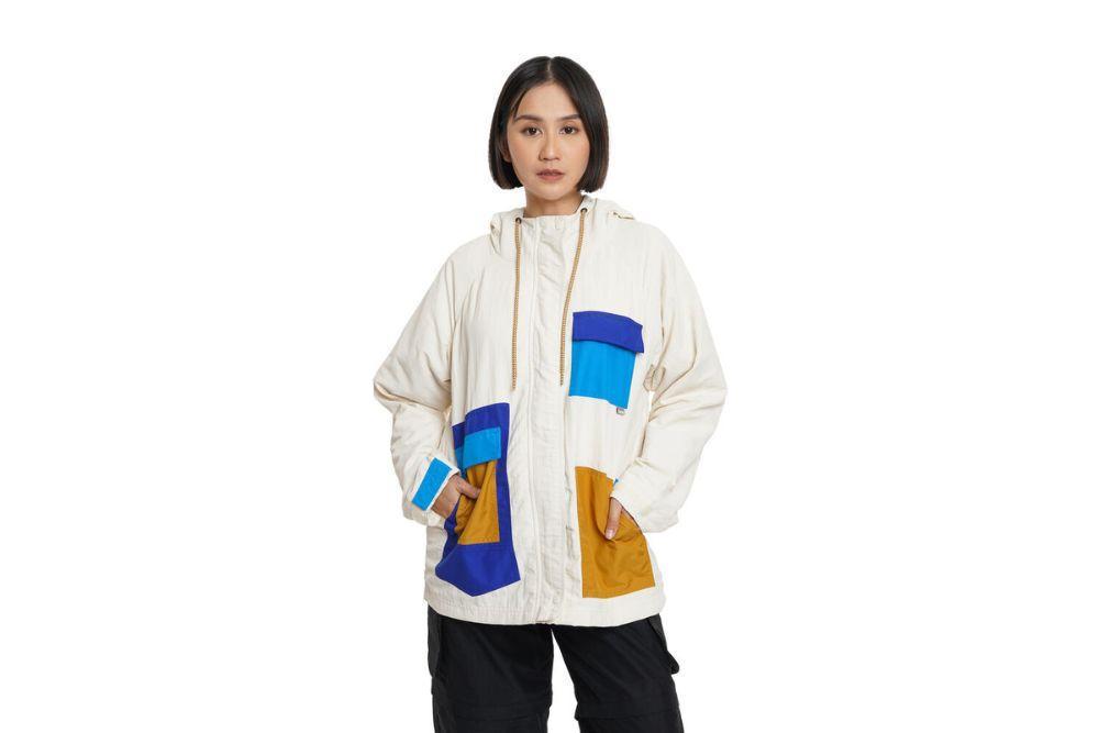 10 Rekomendasi Jaket Eiger Terbaik untuk Perempuan