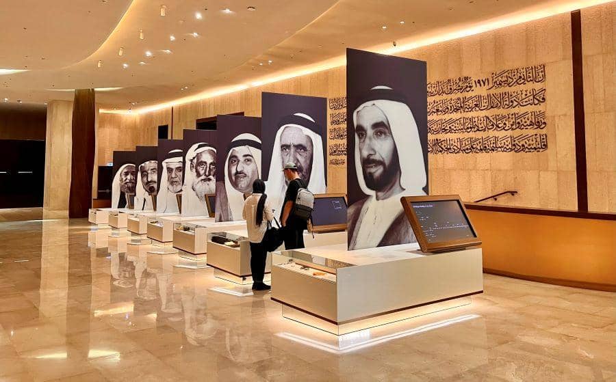 popbela.com/Ayu Utami