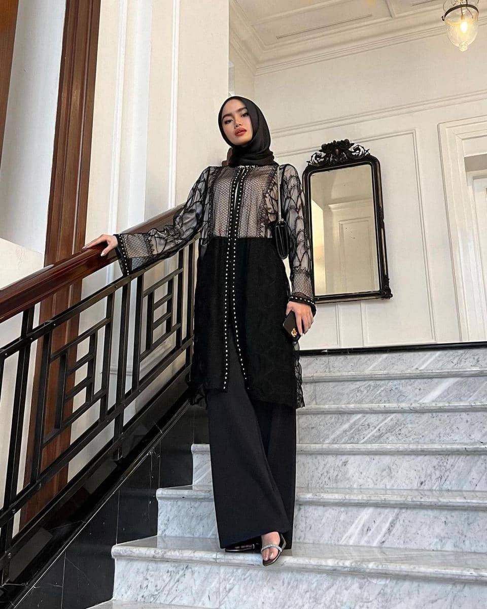 instagram.com/sashfir