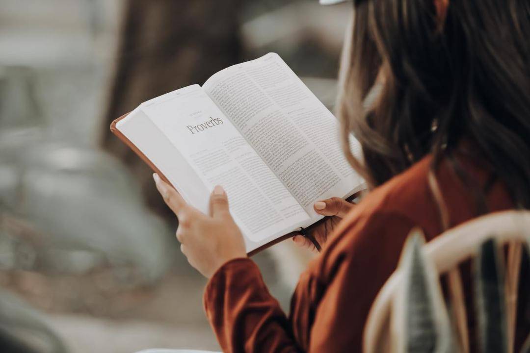 40 Ayat Alkitab Bertemakan Paskah, Apa Makna Kebangkitan Yesus?