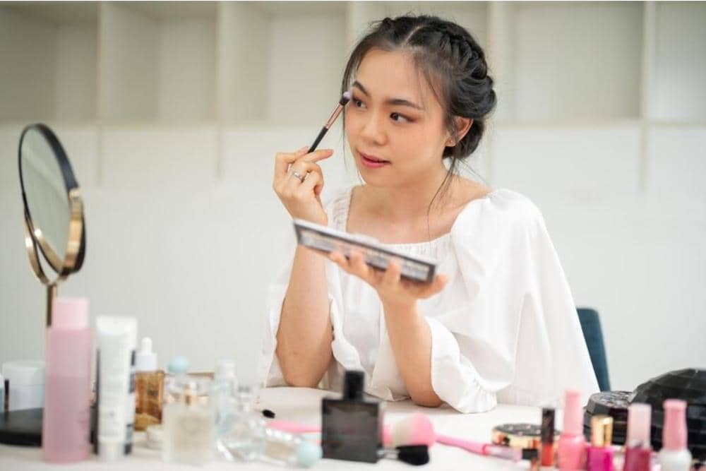 freepik.com/thankyakid-12