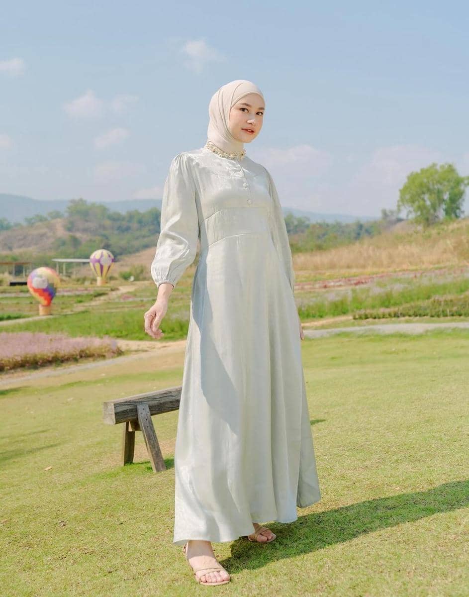 instagram.com/mayoutfit