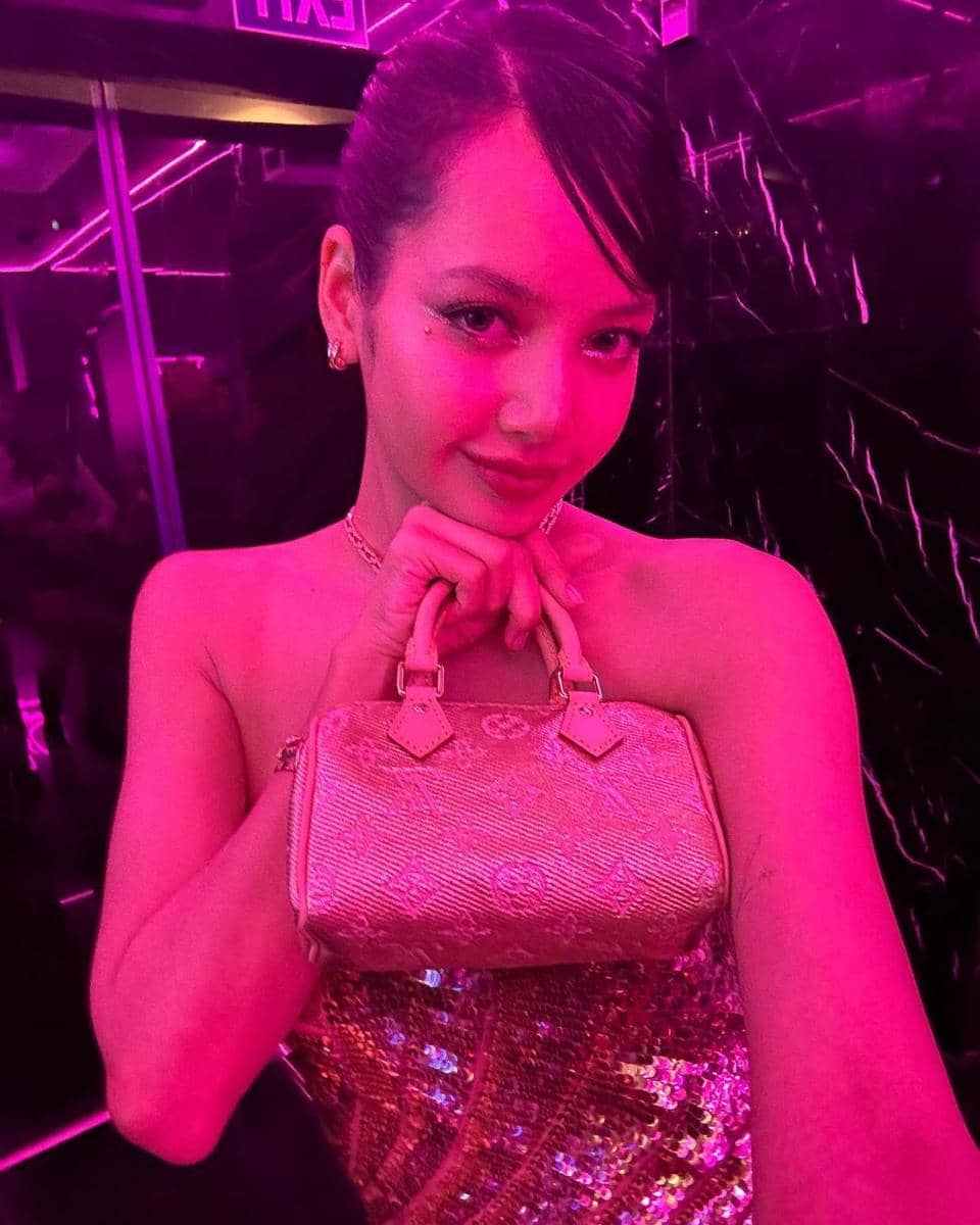 instagram.com/lalalalisa_m