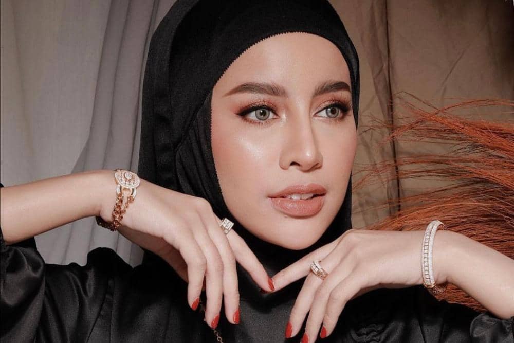 instagram.com/emyaghnia