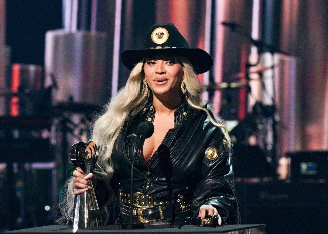 7 Keseruan iHeartRadio Music Awards 2024, Taylor Swift Borong Piala!