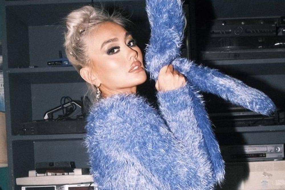 instagram.com/agnezmo