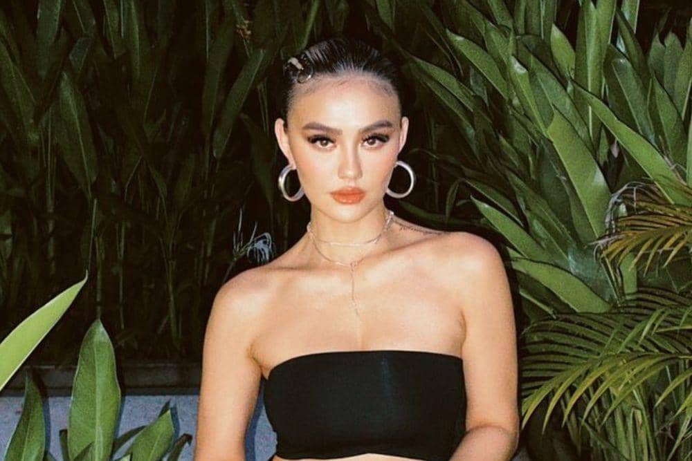 instagram.com/agnezmo