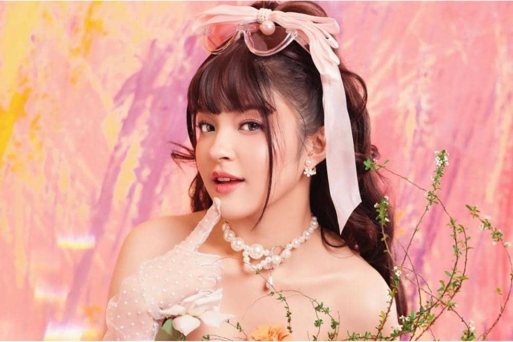 instagram.com/elsaajapasal