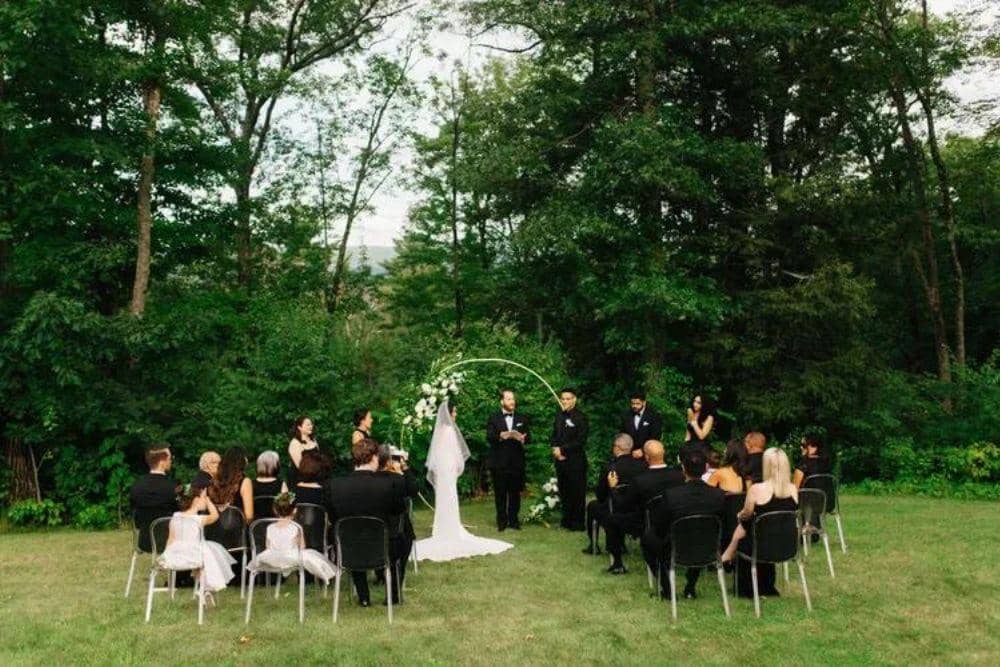 brides.com/Julie-Miguel