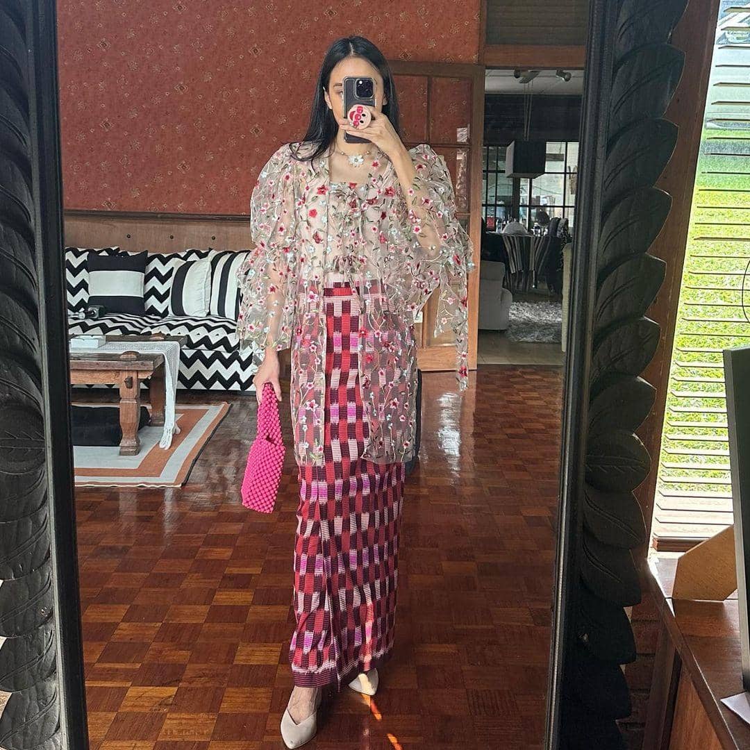 instagram.com/astaryayi