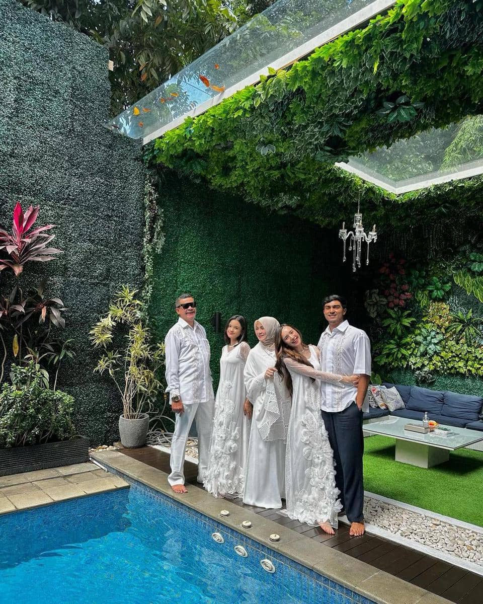 instagram.com/bebytsabina