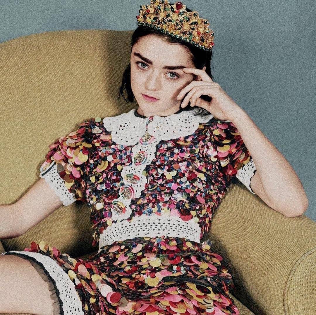 Instagram.com/maisie_williams