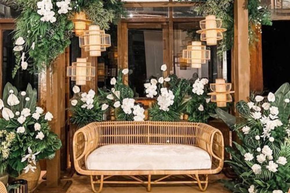 dekorasi pernikahan simple modern