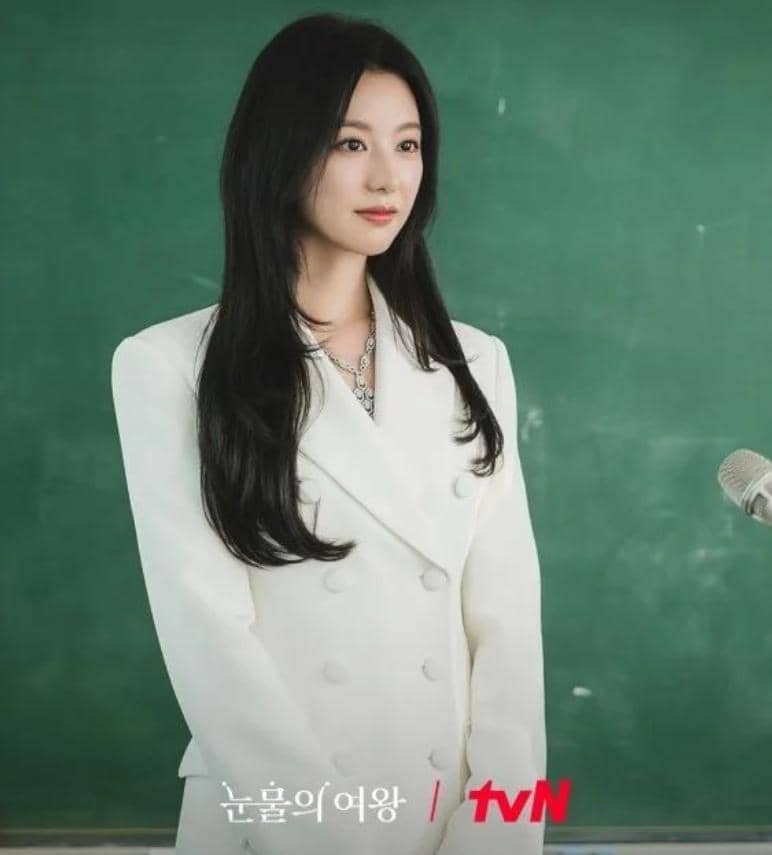 instagram.com/queenoftears_tvn