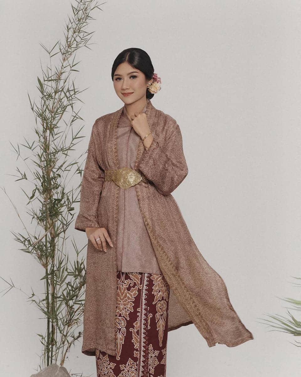 instagram.com/erinagudono