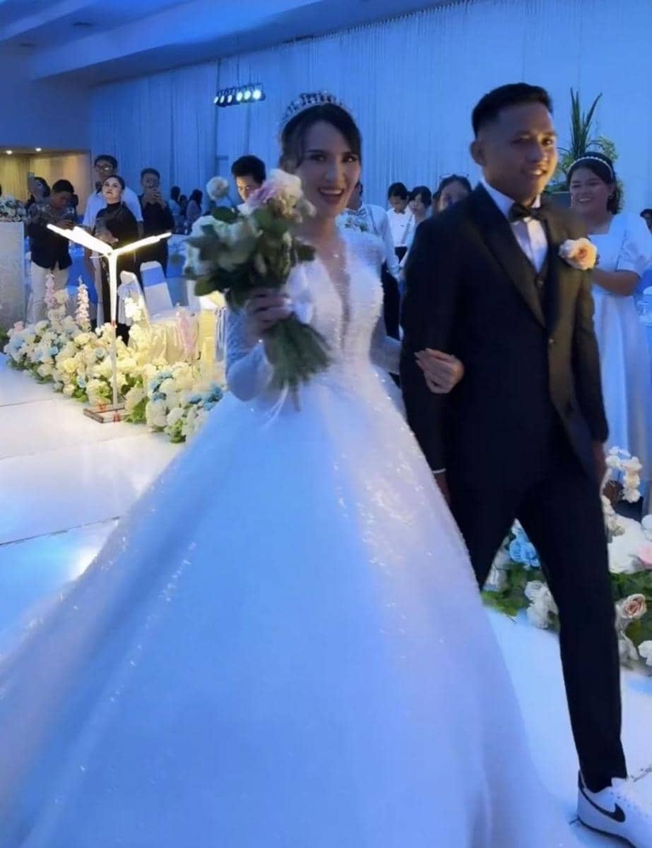 Instagram.com/amandadiona