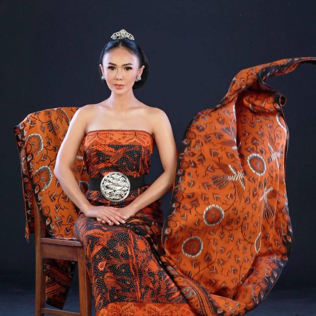 instagram.com/yunishara36