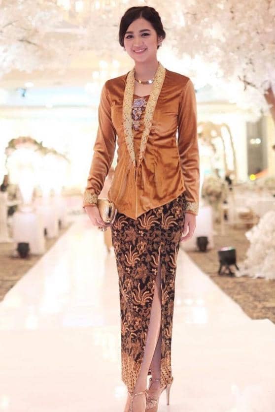 Instagram.com/lilyestelita