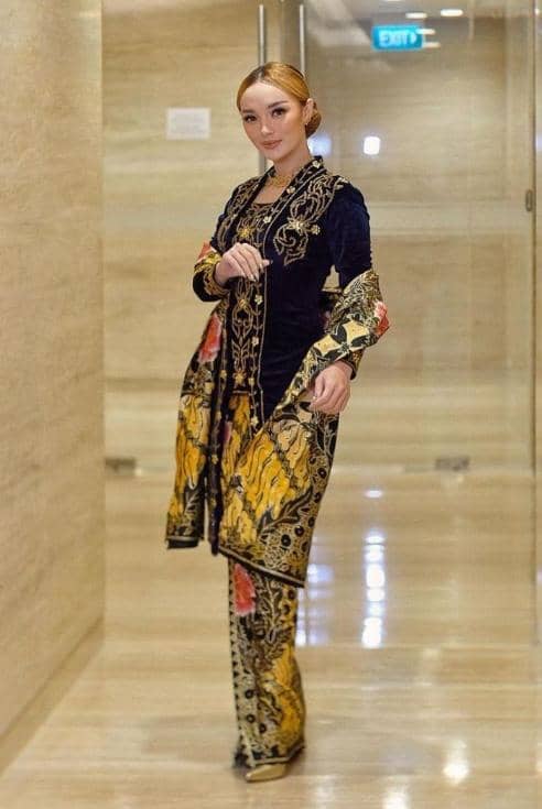 Instagram.com/zaskia_gotix