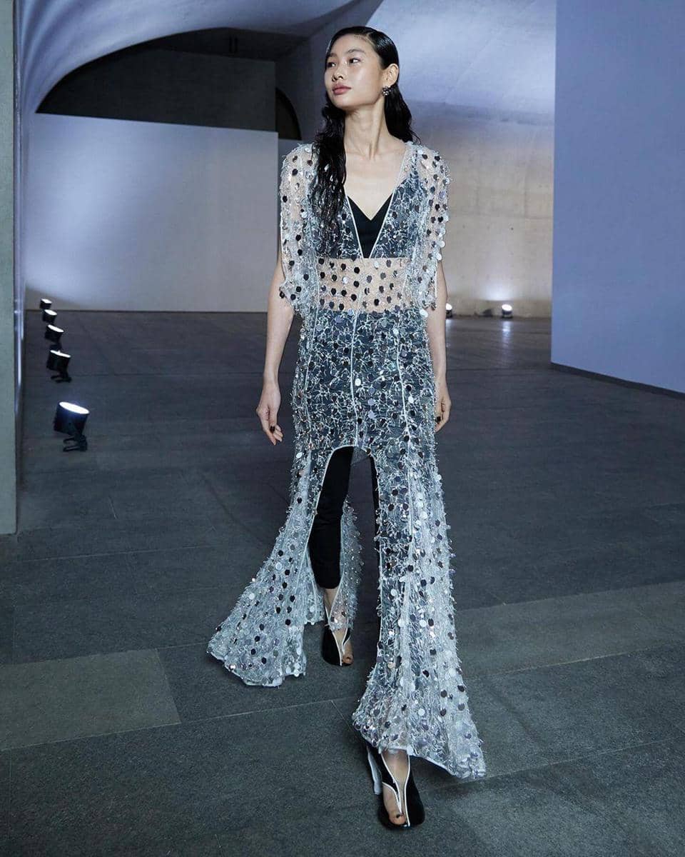 instagram.com/louisvuitton