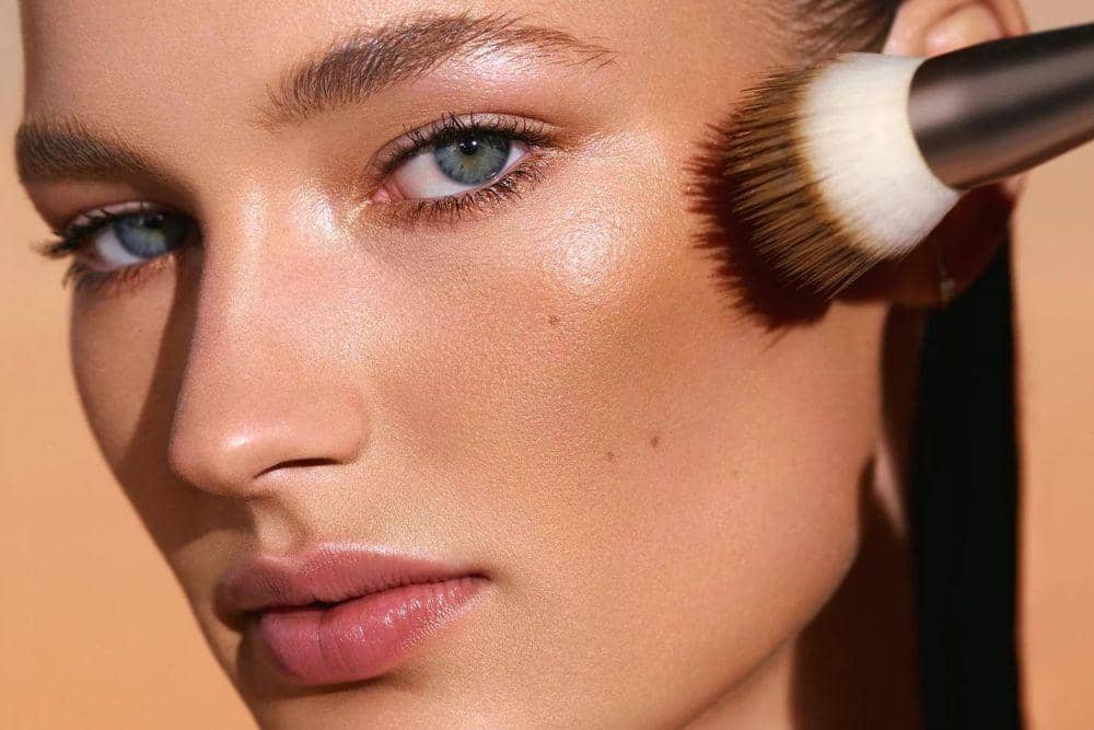 roseinc.com/Latina Makeup