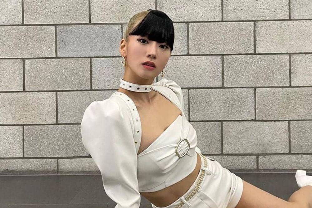 instagram.com/__yoonbomi__