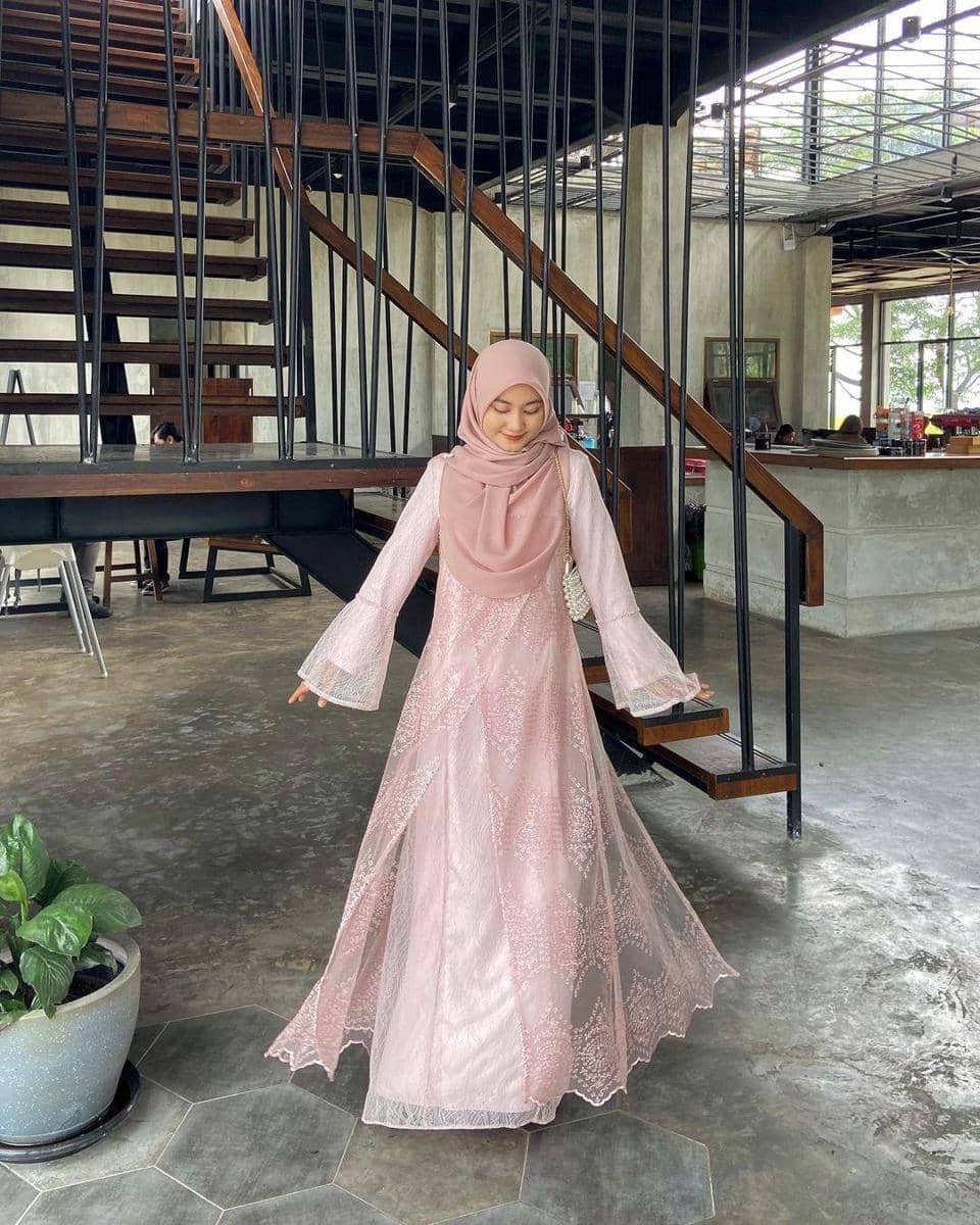 instagram.com/emaputriii