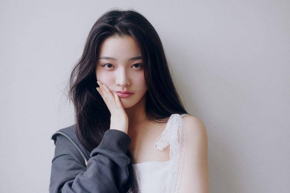 twitter.com/ILLIT_official