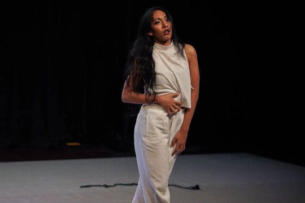 Instagram.com/nudiandrasarasvati