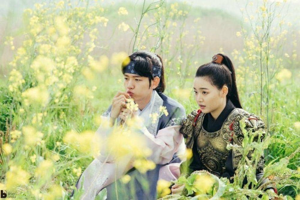 twitter.com/MoonLoversSBS