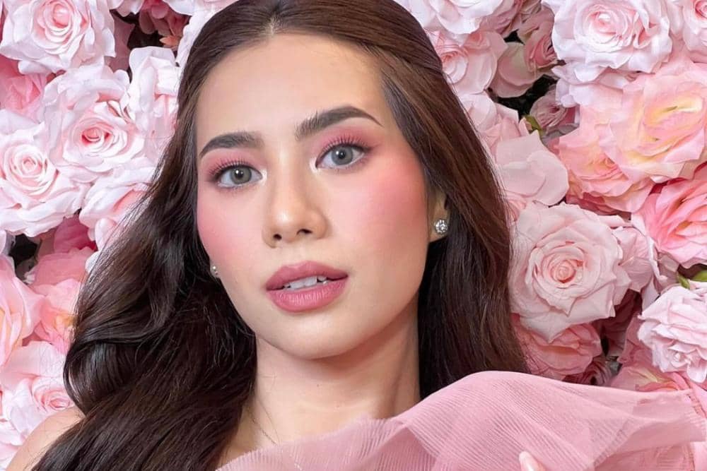 instagram.com/abellyc