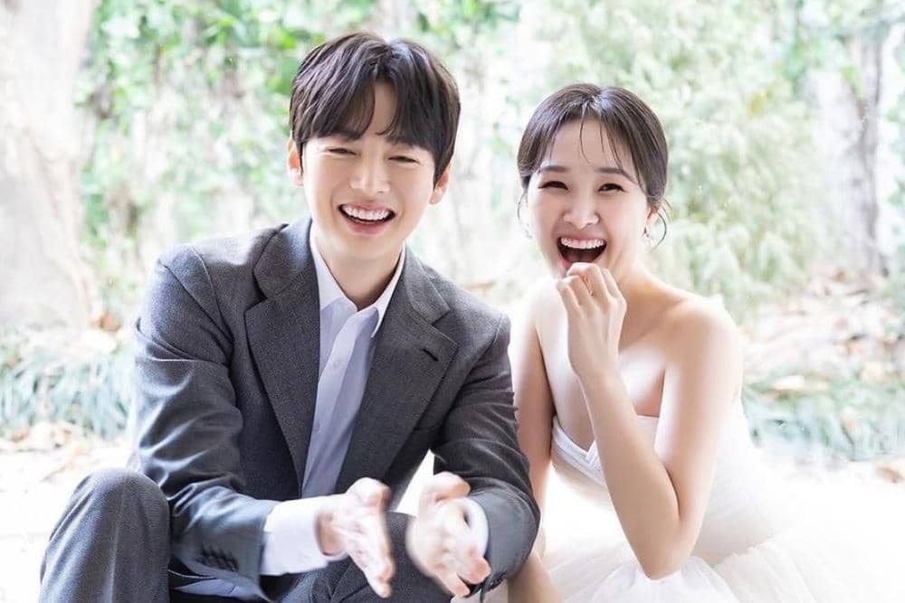 instagram.com/akindbear/