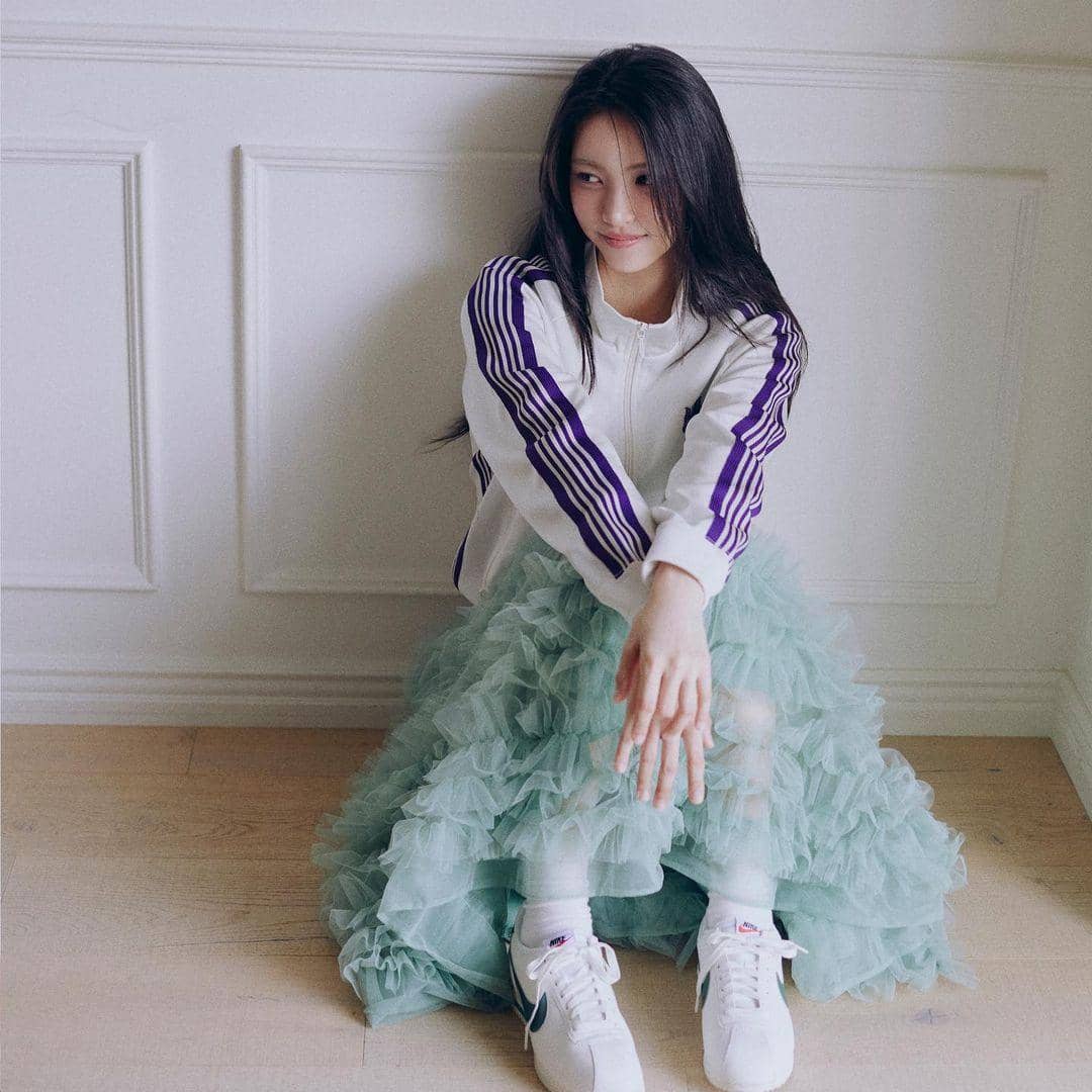 instagram.com/illit_official