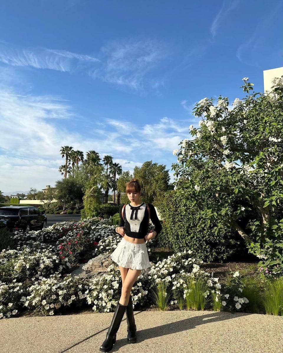 instagram.com/lalalalisa_m