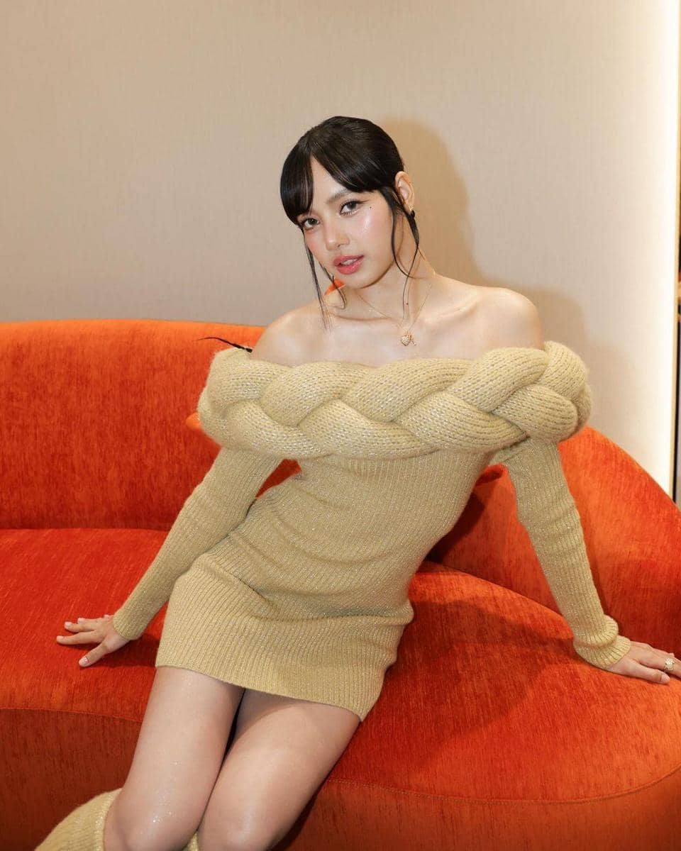 instagram.com/lalalalisa_m