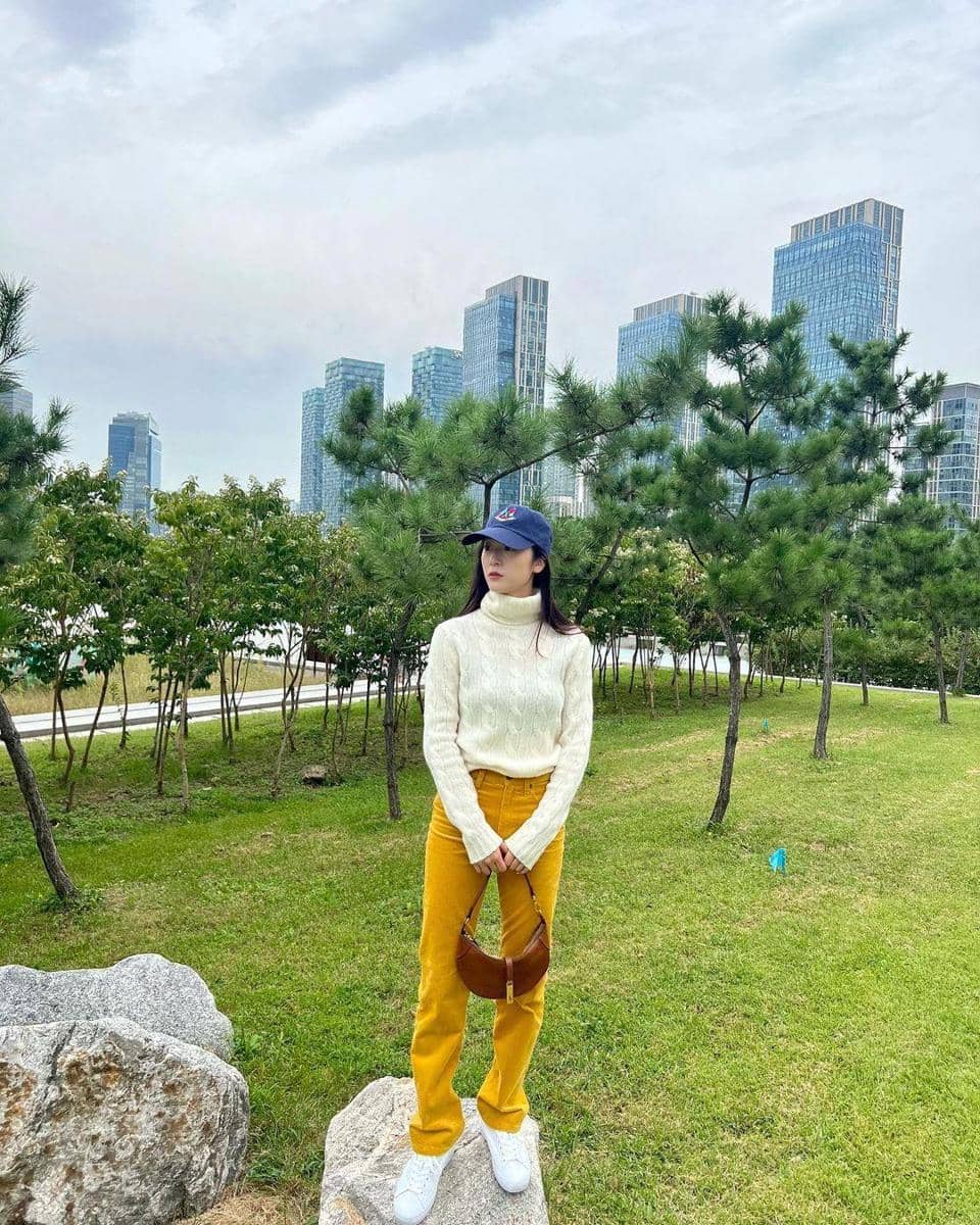 instagram.com/vousmevoyez