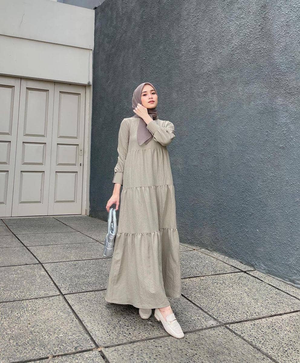 baju sage cocok dengan jilbab warna apa