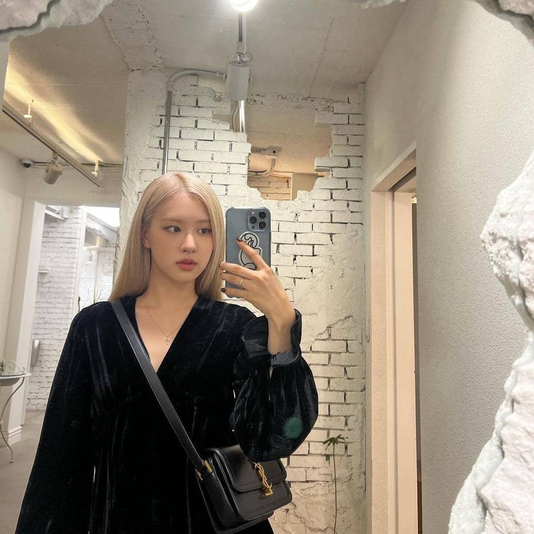 Instagram.com/roses_are_rosie